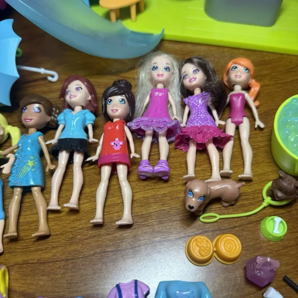 Huge LOT Polly Pocket Mixed Play Set Dolls Cars Furniture & Accessories